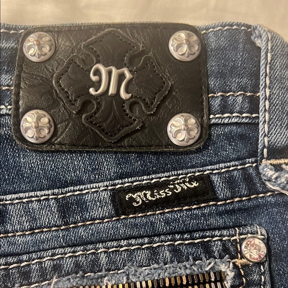 Miss Me Dark Blue Jean Shorts - Picture 3 of 5